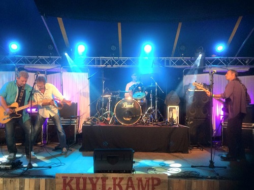 hello george on stage at kuylkamp 2015
