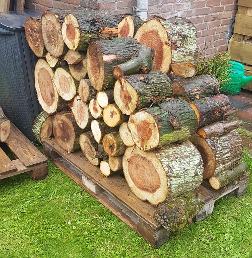 nieuwe houtvoorraad