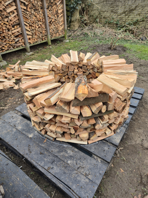 het eerste stukje muur holzhausen