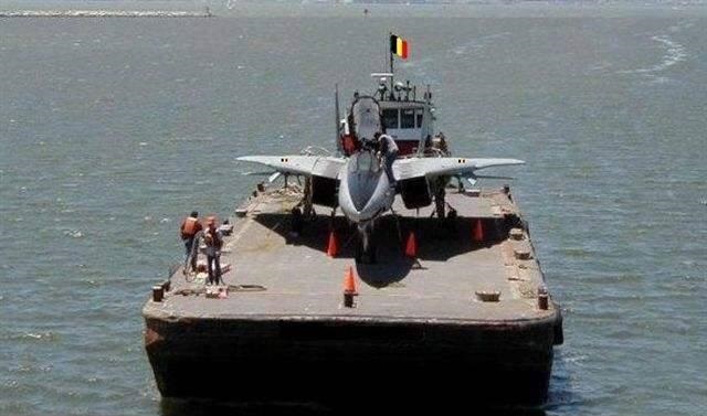 belgisch vliegdekschip de jos