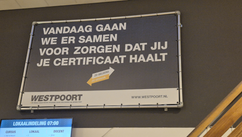 bord bij opleider westpoort in den bosch