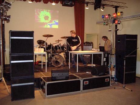 rockband kalamazoo live jubileum dorpshuis tuil podiumbouw